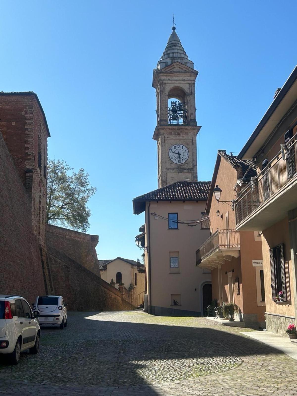 Al Vicolo Uno Hotel Montemagno  Exterior photo
